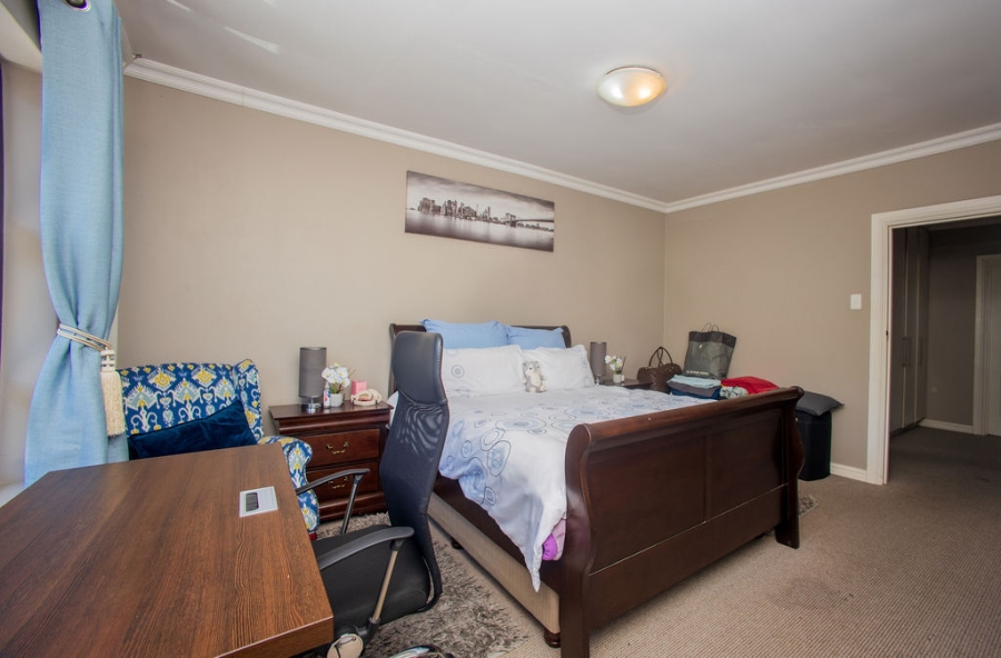 4 Bedroom Property for Sale in Beacon Bay Eastern Cape